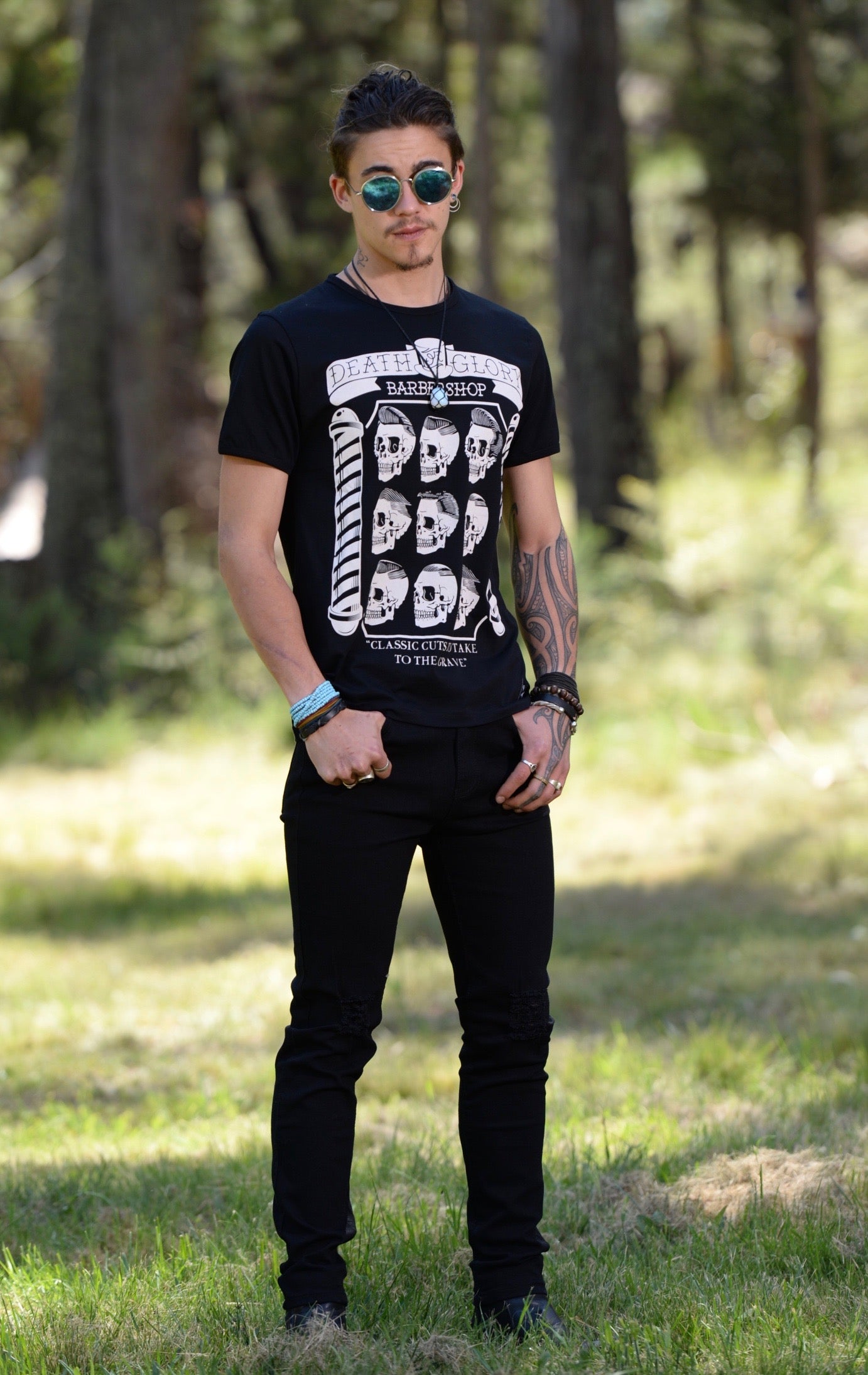 Men's Black Denim Jeans • Skinny Frayed Knee