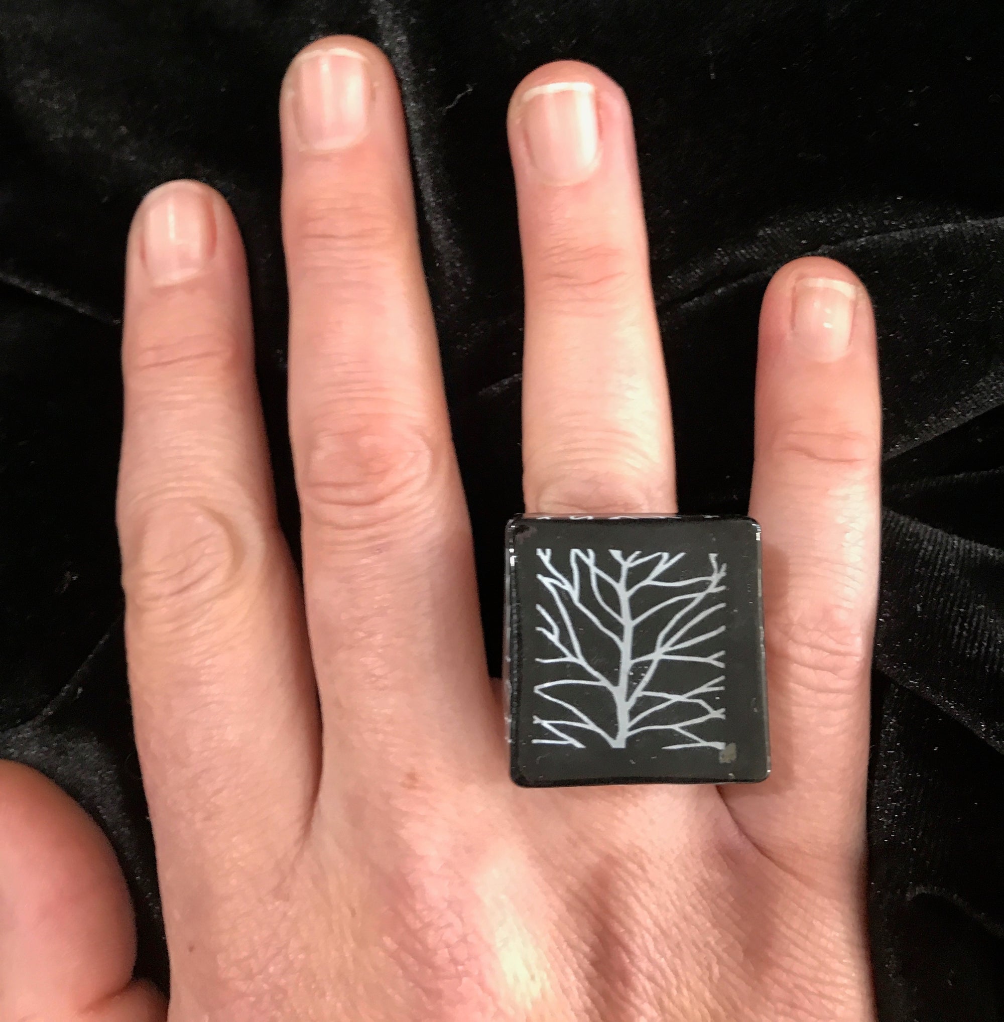 Tree ring Resin Rings Rings Jewellery Daylesford jewellery Floral Costume jewellery daylesford women's