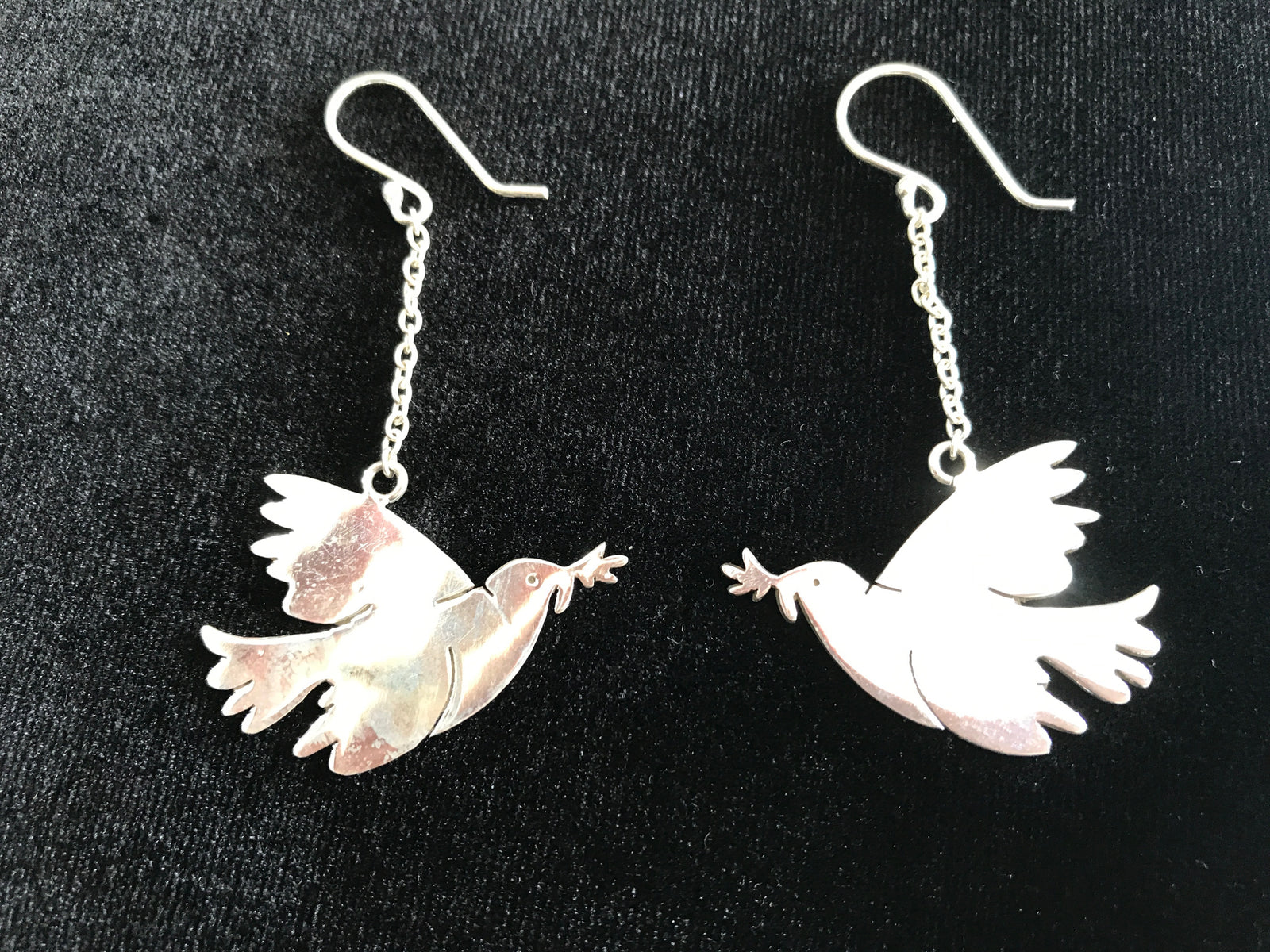 daylesford Silver Buy Fashion Australia Alt finery Silver jewellery Silver earrings Dove earrings