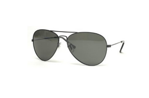 Sunglasses • Black Aviator Style