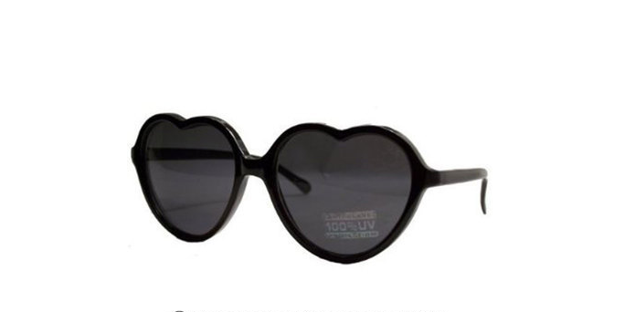 Sunglasses • Black Hearts
